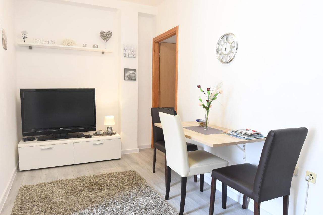 Apartment Karla Zadar Bagian luar foto